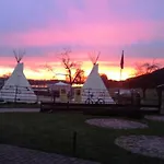 Ξενοδοχείο Western-inn
