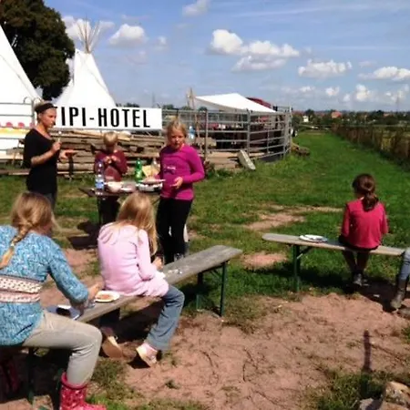 Western-inn * Klipphausen